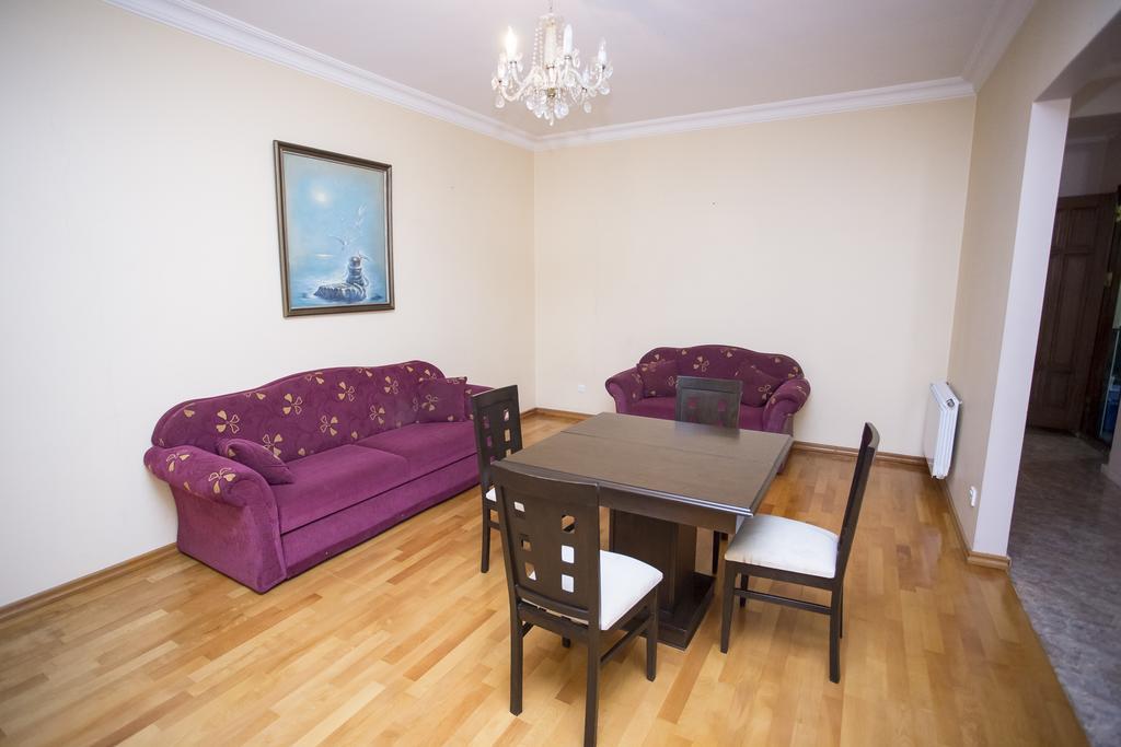 Batumi City Center Apartment Екстериор снимка