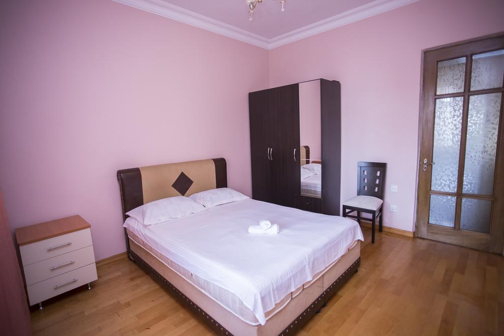 Batumi City Center Apartment Екстериор снимка