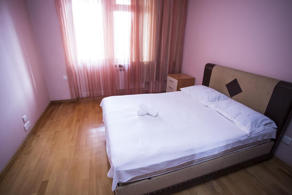 Batumi City Center Apartment Екстериор снимка