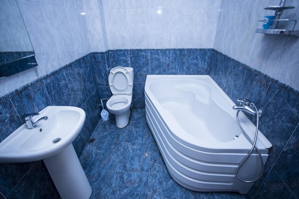 Batumi City Center Apartment Екстериор снимка